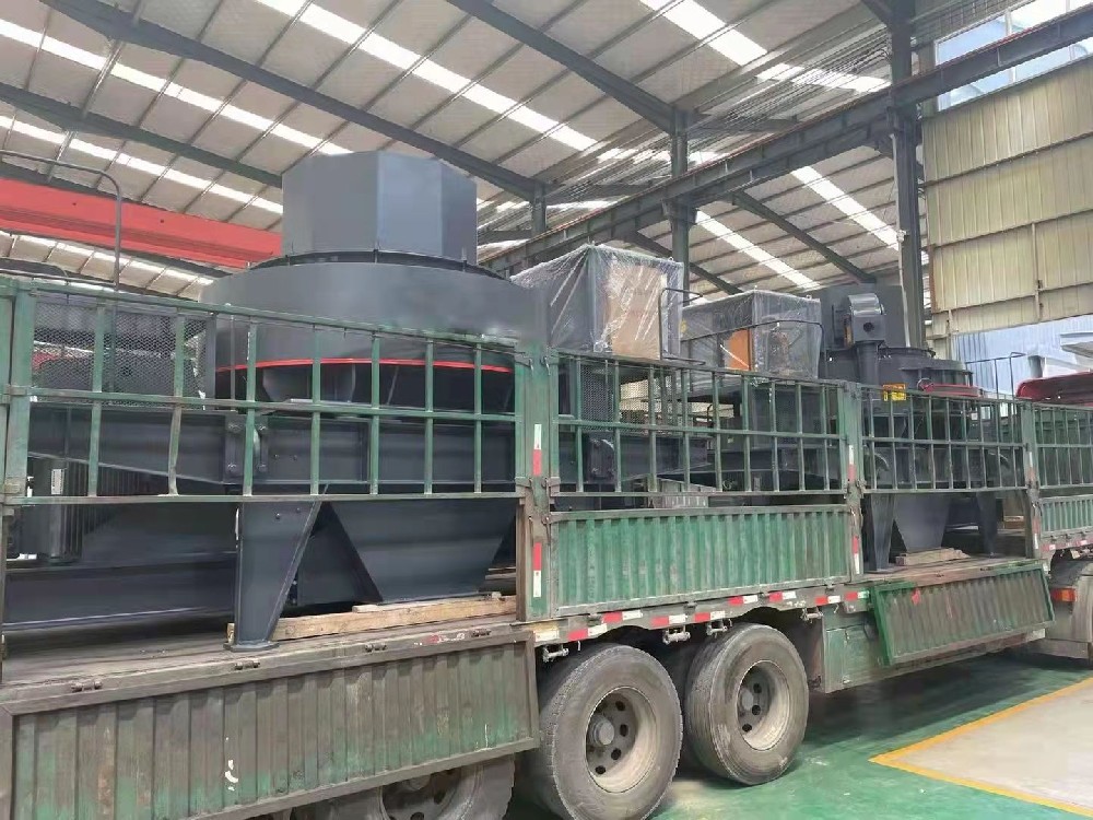 Hangxiang Machinery delivered to the site of impact sand machine in the Philippines